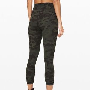 Lululemon Align Incognito Camo Green 28” Size 4